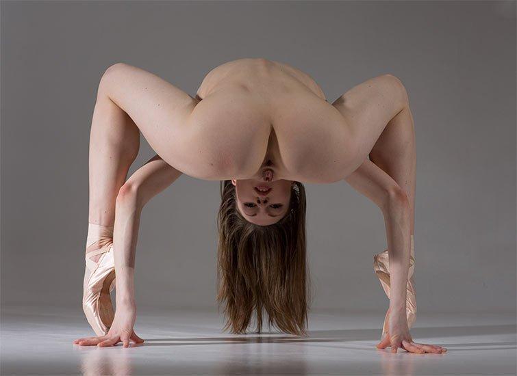 Contortionist dildo pictures