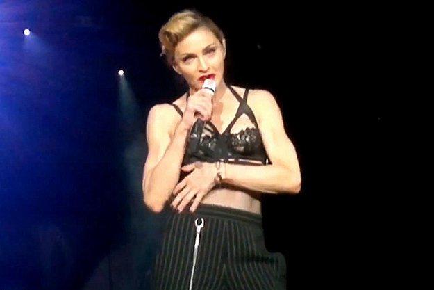 Madonna boob nip